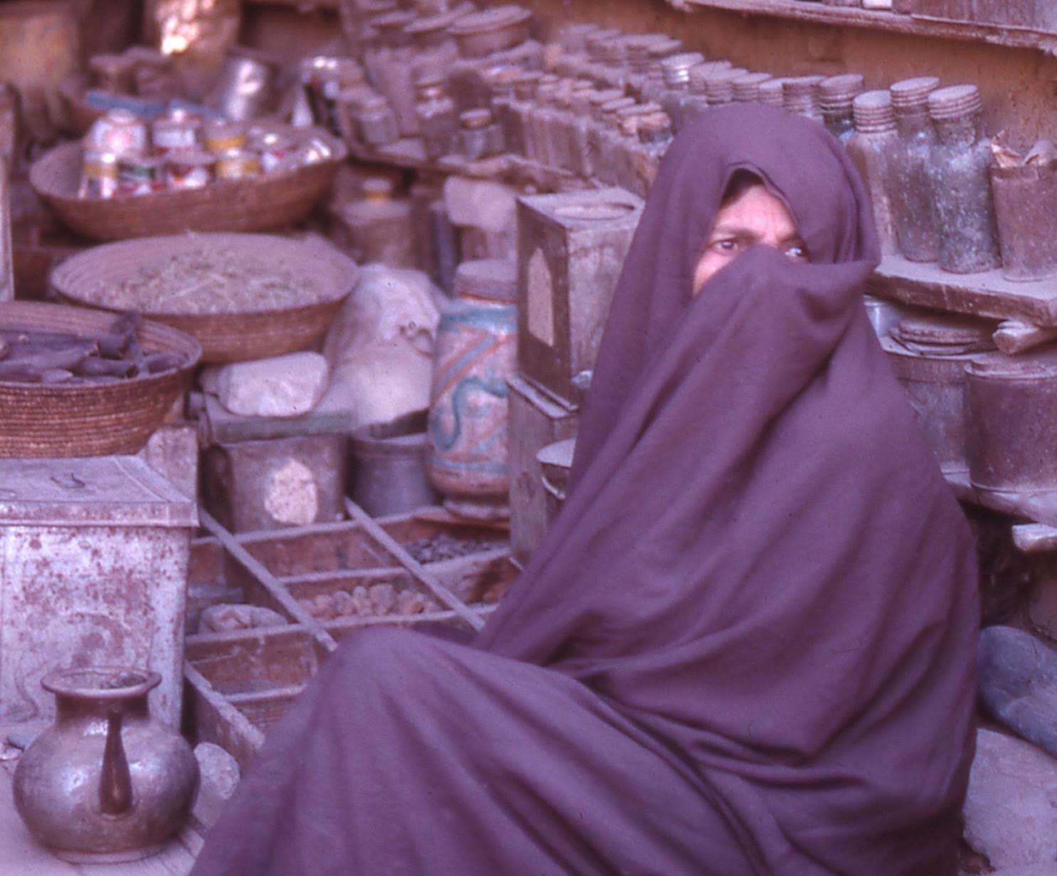 Afghan woman, Kandahar, 1960s. Taken by S M Chen.