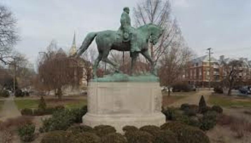 statue in Charlottesville