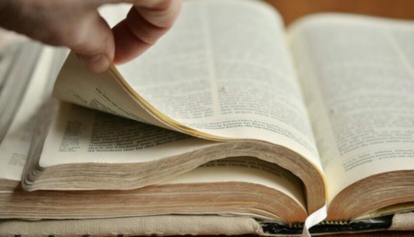 book-pages-2021302_640-1200x628
