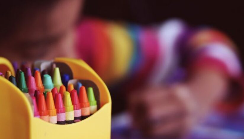 crayons-1209804_1280