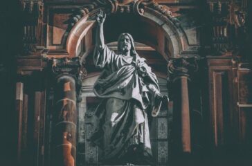 2608D5F9-C14E-4A52-9227-A76D12985F09