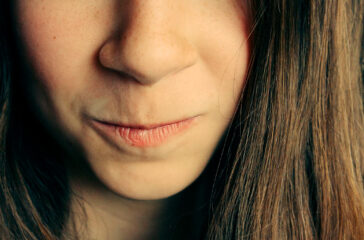 lies_